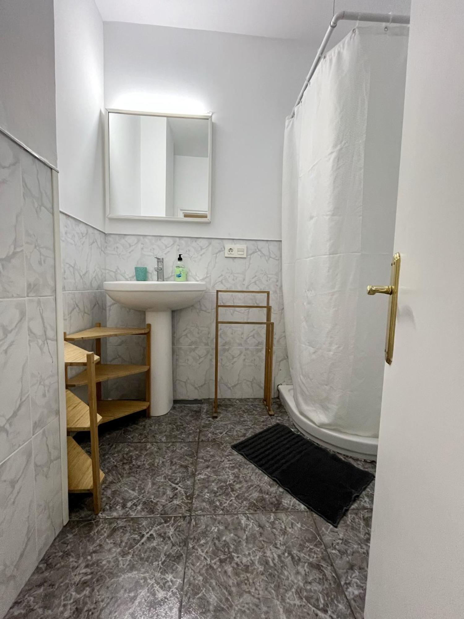 Flatguest Gofiones Apartment *